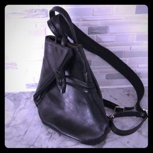 VeraPelle Leather Convertible Backpack/Handbag